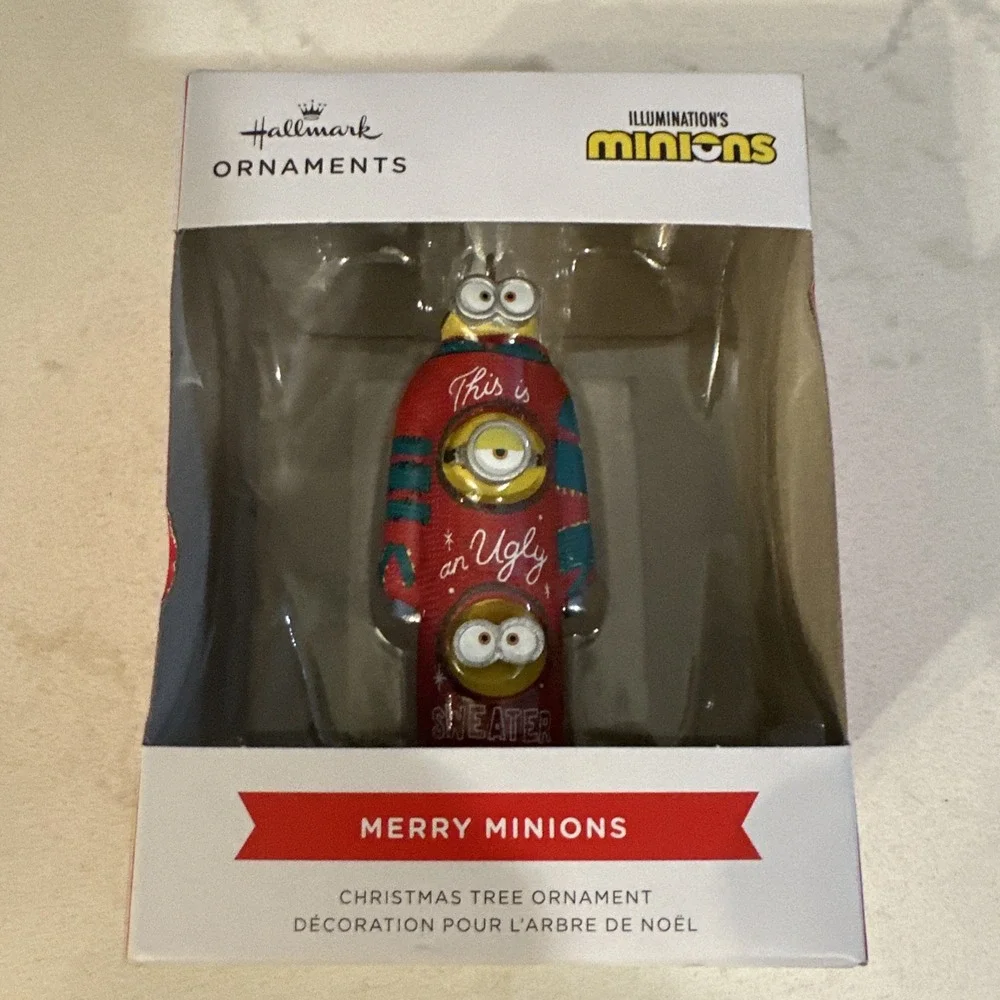 HALLMARK MERRY MINIONS CHRISTMAS‎ TREE ORNAMENT ~ NIB!